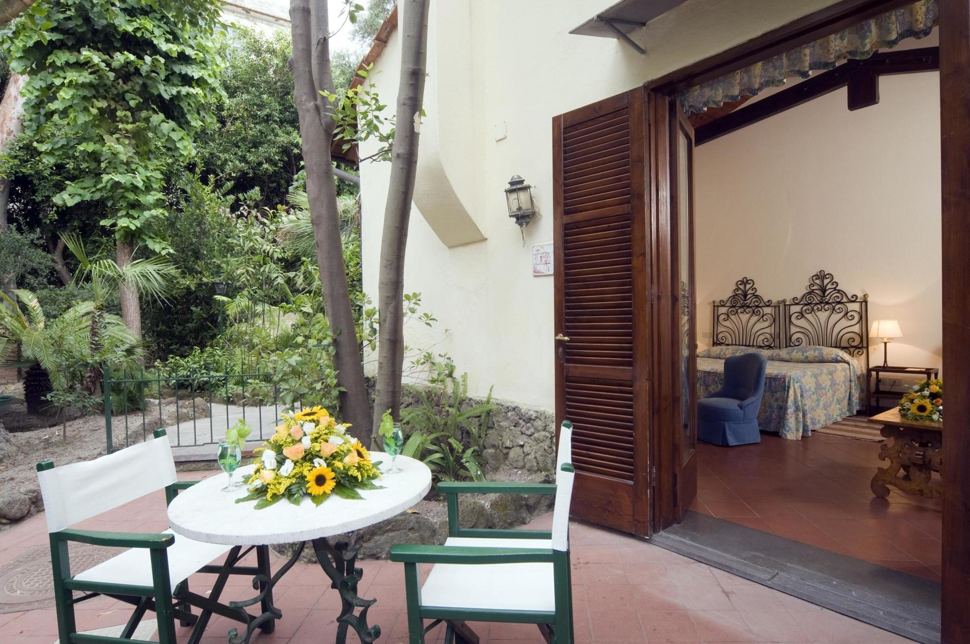 Hotel La Villarosa Terme Isquia Exterior foto